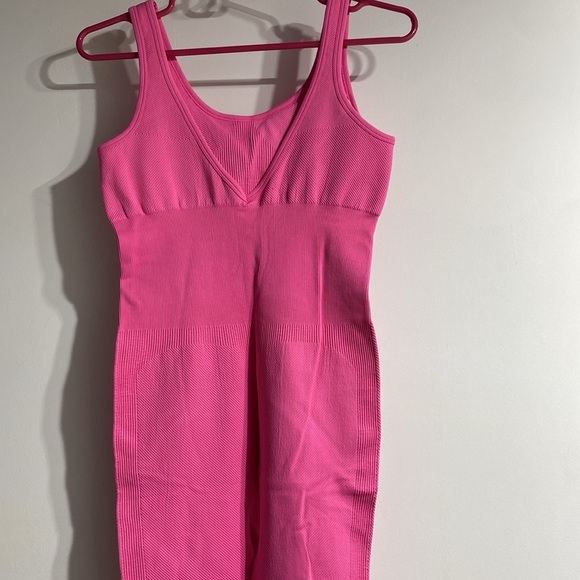 WOMEN WORKOUT SEAMLESS JUMPSUIT RIBBED BODYCON ONE PIECE TANK TOP - Picture 3 of 7